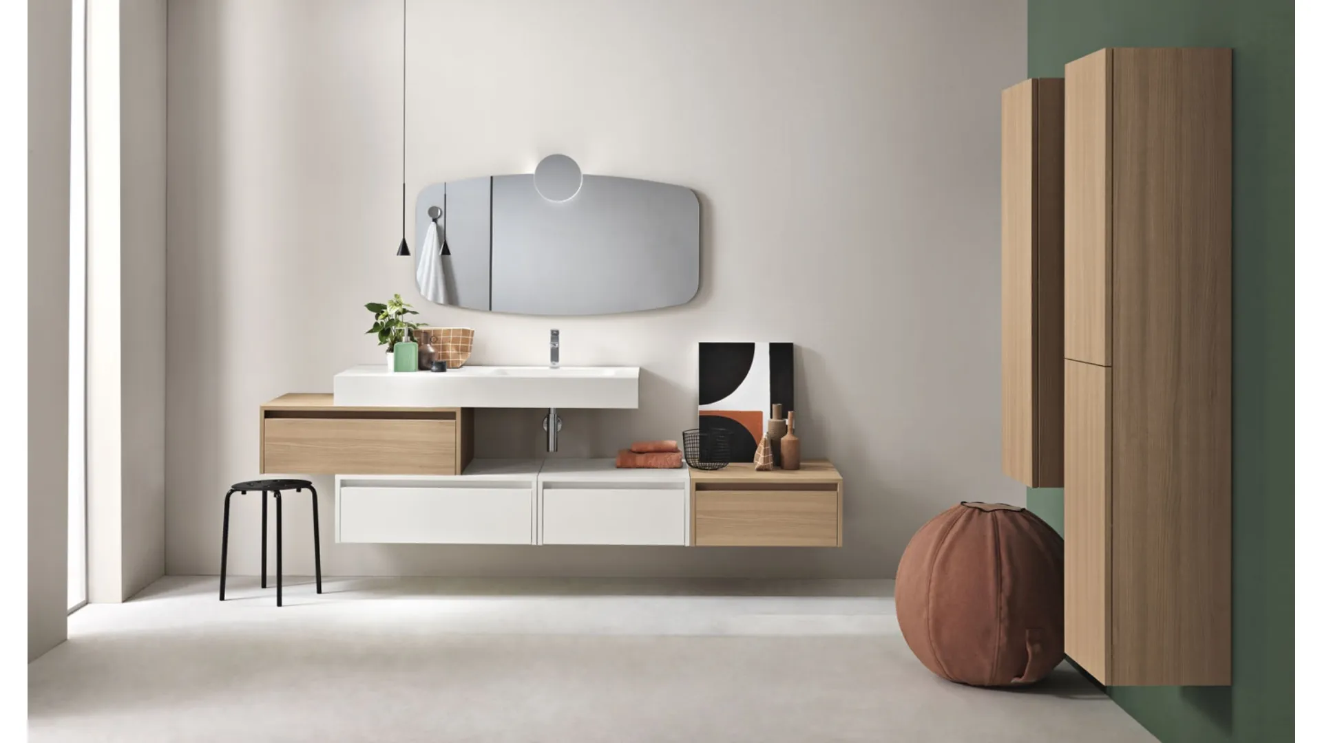 Mobile da Bagno sospeso Piave in nobilitato Rovere Miele e Bianco opaco con top in HPL Bianco con lavabo integrato di Bluelife